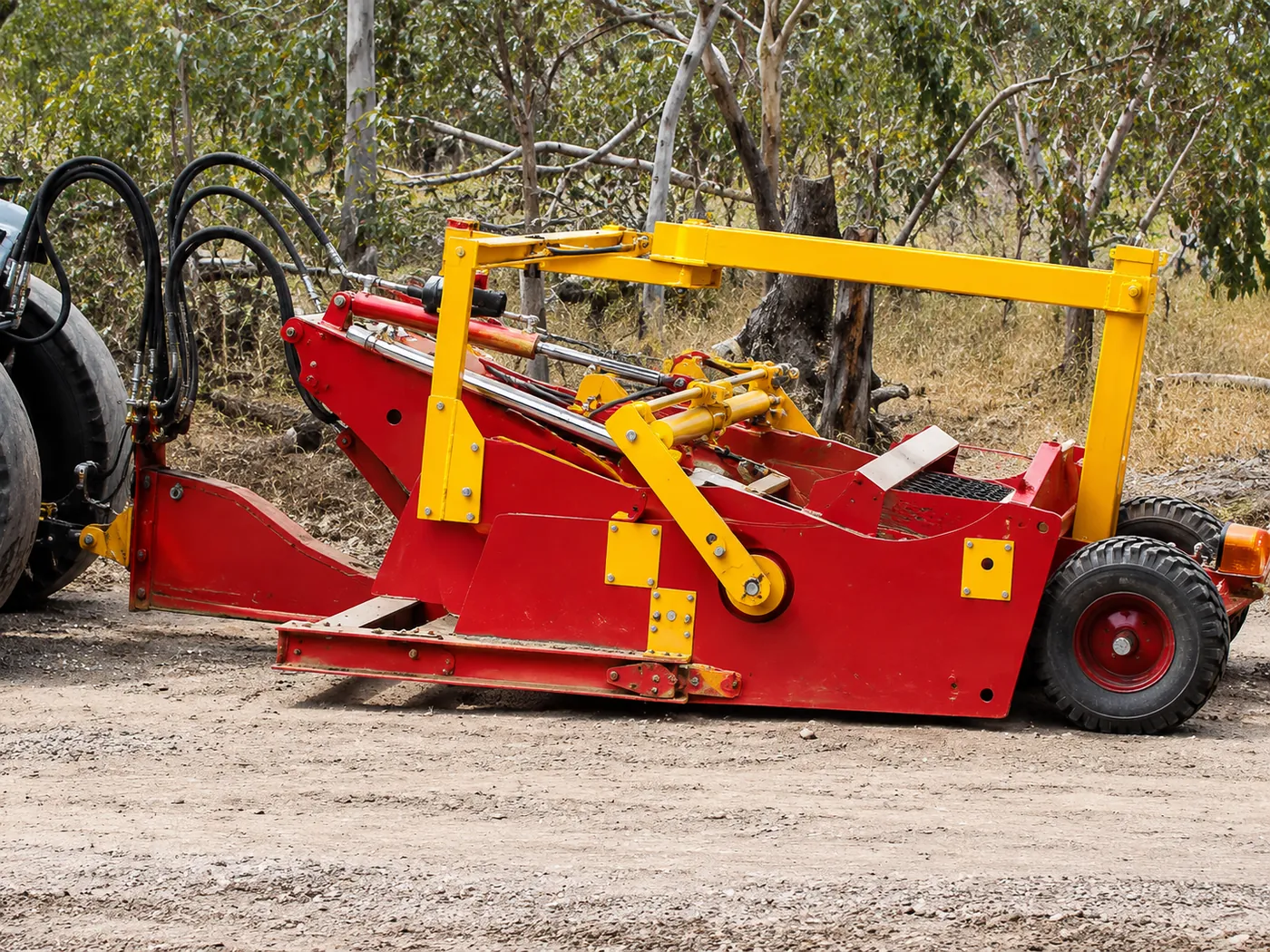 Dugong grader scraper in the field